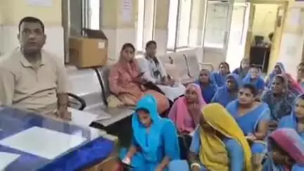 मारवाड़ जंक्शन: मारवाड़ जंक्शन राजकीय अस्पताल पर चिकित्सा सहयोगी आशाओं एवं चिकित्सा कार्मिकों की सेक्टर मीटिंग आयोजित