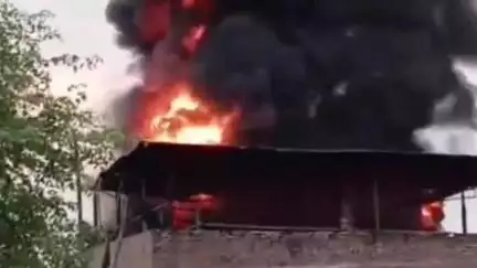 सैदपुर: ददरा में मोबिल फिल्टर प्लांट में लगी भीषण आग, ₹30 लाख का प्लांट जलकर हुआ राख