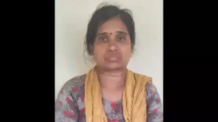 தண்டையார்பேட்டை: நேதாஜி நகர் பகுதியில் பெண் மீது மிளகாய் பொடி தூவி தங்க செயின் பறிக்க முயன்ற புர்கா அணிந்த பெண் கைது