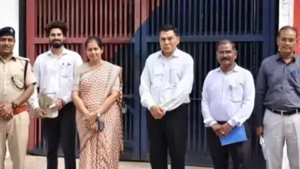 हिण्डोली: जिला जज अजय शुक्ला ने जिला कारागृह का मासिक निरीक्षण किया, कैदियों को दी विधिक जानकारी