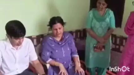 रेवाड़ी: 303 बच्चे रेवाड़ी में कुपोषण का शिकार, जांच करने आंगनवाड़ी केंद्र पहुंचे डीसी; 35 अधिकारियों ने केंद्र लिए गोद
