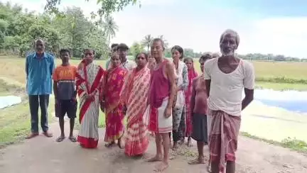 ঢেকিয়াজুলি ভাগ: কেহেৰুখন্দাত দুই ফৈদৰ মাজত ভূমিকেন্দ্ৰিক সংঘাতৰ সৃষ্টি হ’য়,পিছলৈ আৰক্ষীয়ে পৰিস্থিতি নিয়ন্ত্ৰণ কৰে