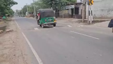 नूह: नगीना होडल मार्ग पर अवैध स्पीड ब्रेकर बन रहे हादसों का कारण, लोग परेशान
#jansamsya