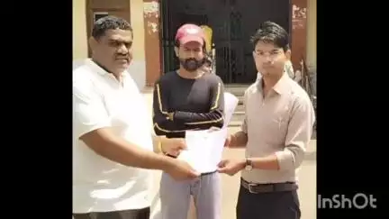 धार: धार शहर: वार्ड 14 की समस्याओं को लेकर पार्षद प्रतिनिधि लियाकत पटेल ने नगर पालिका सीएमओ को ज्ञापन सौंपा