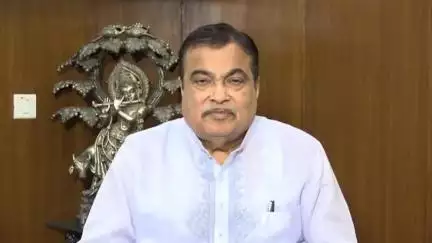 ₹ 3000 वार्षिक टोल पास पर बोले नितिन गडकरी,  पैसों की होगी बचत, देखिए वीडियो -