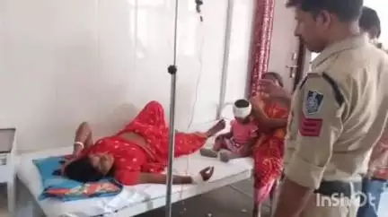 घोड़ाडोंगरी: सालीवाड़ा गांव में ट्रैक्टर ने बाइक को टक्कर मारी, गर्भवती महिला और 2 साल की बच्ची घायल
