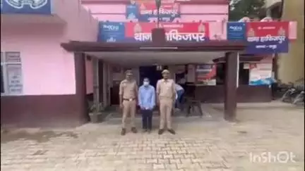 धौलाना: गांव गिरधरपुर के पास पुलिस ने 12 वर्षीय किशोर के साथ कुकर्म करने वाले फरार अभियुक्त को किया गिरफ्तार