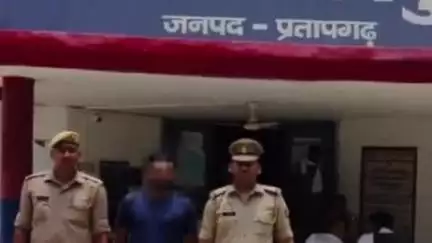 रानीगंज: धरी मोड़ के पास से अपहरण के मुकदमे से संबंधित वांछित अभियुक्त को पुलिस ने गिरफ्तार कर भेजा जेल