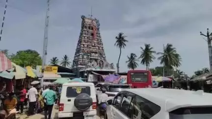 பொன்னேரி: சிறுவாபுரி முருகன் கோவிலில் முடிவுற்ற பணியினை முதலமைச்சர் காணொளி காட்சி வாயிலாக திறந்து வைத்தார்