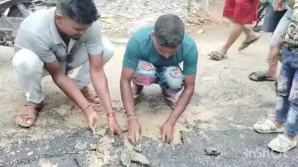 বিশ্বনাথ: চেৰেলীয়া, শিয়ালমাৰী সংযোগী পথত ব্যাপক দুৰ্নীতি অভিযোগ, মুখ্যমন্ত্ৰীক হস্তক্ষেপ সচেতন ৰাইজৰ