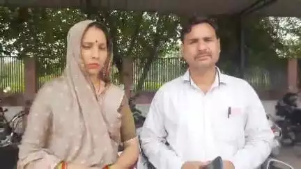 मुरैना नगर: सचखंड एक्सप्रेस में मथुरा के शिक्षक दंपती के ज़ेवर व नगदी की चोरी, पीड़ित परिवार ने कलेक्ट्रेट में लगाई मदद की गुहार