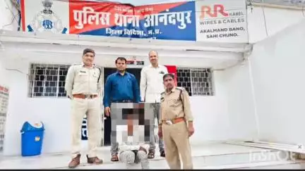 लटेरी: लटेरी के आनंदपुर क्षेत्र में पुलिस ने 11 किलो गांजे के साथ दो आरोपियों को किया गिरफ्तार