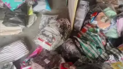 चम्पावत: चंपावत में रेडीमेट कपड़ों की दुकान में आग लगने से लाखों का हुआ नुकसान