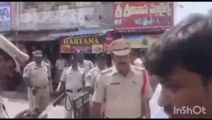 సత్తెనపల్లి వద్ద వినుకొండ మాజీ ఎమ్మెల్యే బొల్లా బ్రహ్మనాయుడు ని అడ్డుకున్న పోలీసులు