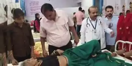 निवाई: राजस्थान स्वास्थ्य विभाग के संयुक्त निदेशक डॉ. सुभाष खोलिया ने उप जिला अस्पताल का किया निरीक्षण