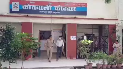 पौड़ी: कोटद्वार में जीएमओयू लिमिटेड के लगभग 2.50 करोड़ के घोटाले का पर्दाफाश, पूर्व पदाधिकारी सहित 9 कर्मचारी गिरफ्तार