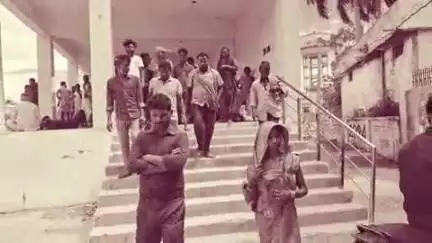 सुपौल: तीन बच्चों की माँ को तीन बच्चों के पिता से हुआ प्रेम, मामला पहुंचा न्यायालय