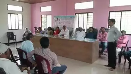 ಹಳಿಯಾಳ: ತಟ್ಟಿಗೇರಾದಲ್ಲಿ ಪಂಚ ಗ್ಯಾರಂಟಿ ಯೋಜನೆಯ ಪ್ರಗತಿ ಪರಿಶೀಲನಾ ಸಭೆ