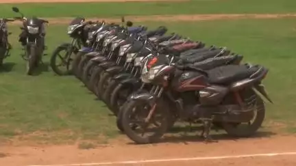 కర్నూలు: నగరంలో ద్విచక్ర వాహనాల దొంగ అరెస్ట్, 30 బైకులు స్వాధీనం: జిల్లా ఎస్పీ విక్రాంత్ పాటిల్