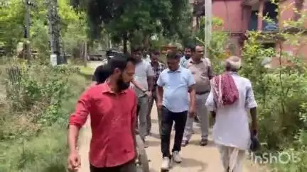 सिमरी: सिमरी में ₹16 करोड़ की लागत से बनेगा प्रखंड मुख्यालय, बीडीओ और सीओ ने प्रस्तावित कार्य की समीक्षा की