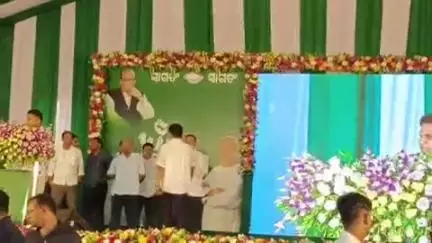 ପୁରୀ ମ୍ୟୁନିସିପାଲଟି: ସ୍ୱାମୀ ନାରାୟଣ ମନ୍ଦିର ଠାରେ ଜନଜାଗରଣ ଅଭିଯାନ ଅନୁଷ୍ଠିତ, ଯୋଗଦେଲେ ବିଜେଡିର ବହୁ ବରିଷ୍ଠ ନେତା