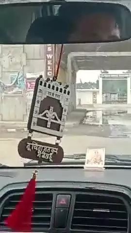 ऊंचाहर से रायबरेली जाने वाली रोड