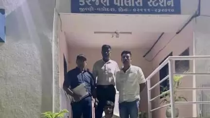 કરજણ: ગ્રાહકોના ડોક્યુમેન્ટ પર ગેરકાયદેસર તેઓની જાન બહાર સીમકાર્ડ એક્ટિવેટ કરી છેતરપિંડી કરનાર ફરાર આરોપી જડપાયો.
