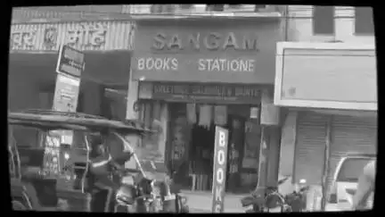 जबलपुर: संगम बुक डिपो से पेन वापस करने गए टीचर का मोबाइल दुकान संचालक ने नाली में फेंका, पुलिस ने मामला दर्ज किया