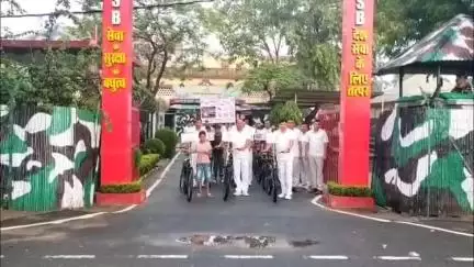 बोध गया: गया के धनावां स्थित SSB 29 वाहिनी द्वारा नशामुक्त भारत अभियान के तहत साइकिल रैली निकाली गई