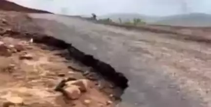 डिंडौरी: बहेरा टोला गांव में पीएम जनमन योजना के तहत बनी सड़क गुणवत्ता विहीन, जिला पंचायत अध्यक्ष ने दी प्रतिक्रिया