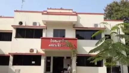 દેવગઢબારીયા: શહેરની નગરપાલિકામાં બીજી સામાન્ય સભા પણ સભ્યોની ગેરહાજરીથી થઈ મોકૂફ