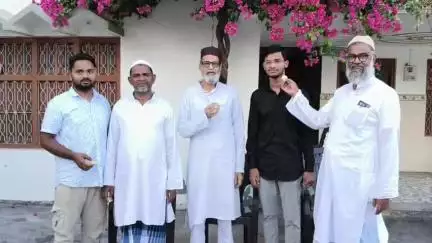 घोसी: पहले प्रयास में नीट परीक्षा पास कर घोसी के मो. आरिफ ने बढ़ाया क्षेत्र का मान, 539 अंक प्राप्त कर मेडिकल में हुआ चयन