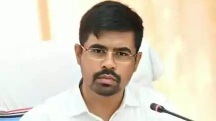 देवघर: उपायुक्त के निर्देश पर बाबा मंदिर में श्रद्धालुओं की सुविधा के लिए समिति गठित
