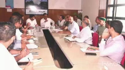 सोलन: दक्षिणी-पश्चिमी मानसून ऋतु की तैयारियों को लेकर DC कार्यालय में बैठक आयोजित हुई