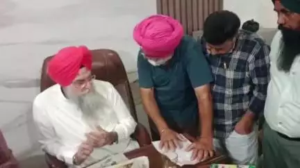 ਕੋਟਕਪੂਰਾ: ਸੰਧਵਾਂ ਵਿਖੇ ਪੰਜਾਬ ਮੰਡੀ ਬੋਰਡ ਵਰਕਰ ਯੂਨੀਅਨ ਦੇ ਵਫਦ ਨੇ ਸੂਬਾ ਪ੍ਰਧਾਨ ਦੀ ਅਗਵਾਈ ਹੇਠ ਵਿਧਾਨ ਸਭਾ ਸਪੀਕਰ ਨਾਲ ਕੀਤੀ ਮੁਲਾਕਾਤ