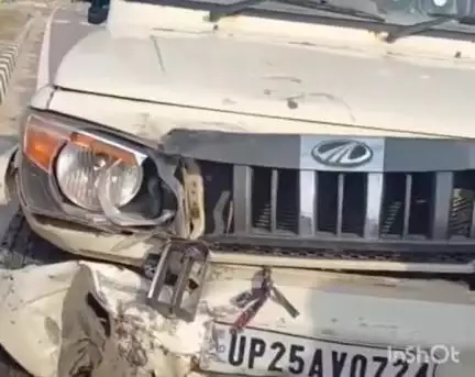 संडीला: कछौना क्षेत्र में नेशनल हाइवे पर भीरीघाट गांव के सामने बेलोरो और ई-रिक्शा में आमने-सामने भिड़ंत, 6 लोग घायल