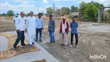 सिवनी मालवा: विधायक प्रेमशंकर वर्मा ने सत्संग स्थल आंवली घाट का निरीक्षण किया, चातुर्मास महोत्सव की तैयारी जारी