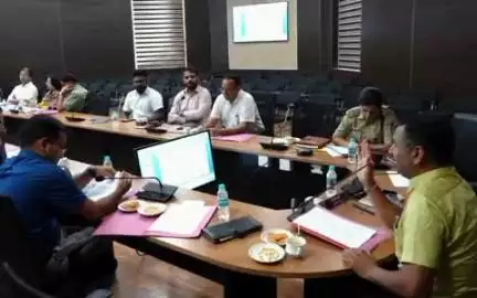 रुद्रपुर: ऊधमसिंह नगर जिले के एडीएम पंकज उपाध्याय ने कलेक्ट्रेट सभागार में सड़क सुरक्षा समिति की बैठक की, दिए आवश्यक दिशा निर्देश