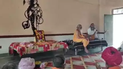 बेगुं: चैची में स्थित शिवदेह महादेव मंदिर परिसर में वैष्णवदास जी महाराज को श्रद्धांजलि अर्पित की गई