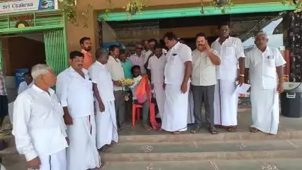 பாலக்கோடு: திமுக அலுவலத்தில் மாற்றுதிறனாளிகள் திமுகவில் இணைந்தனர்