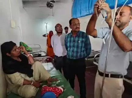 बांसी: तिलौली स्थित सिटी लाइफ हॉस्पिटल पर सीएमओ ने की छापेमारी, अस्पताल प्रबंधन को दिया नोटिस