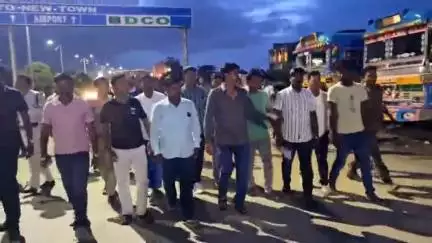 ভাঙড় ২: ২২ শে জুন হাতিশালা সেক্স লেন এর কর্মী সম্মেলনের আগে প্রস্তুতি খতিয়ে দেখলেন ভাঙ্গড় পর্যবেক্ষক শওকত মোল্লা