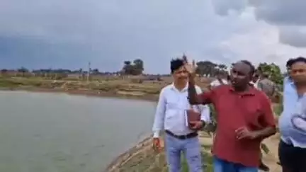 शेखोपुर सराय: शेखपुरा में मत्स्य संपदा योजना के तहत बीज हैचरी और फीड मिल का निरीक्षण, किसानों को मत्स्य पालन से जुड़ने का आह्वान