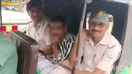 मेदिनीनगर (डालटनगंज): डालटनगंज रेलवे स्टेशन से मोबाइल चोरी करते हुए आरपीएफ ने आरोपी को किया गिरफ्तार