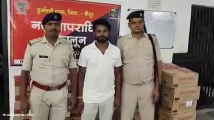 दुर्गावती: कर्मनाशा बाजार के पास NH-19 पर एक स्कॉर्पियो से 480 लीटर अंग्रेजी शराब के साथ एक धंधेबाज गिरफ्तार, भेजा गया जेल