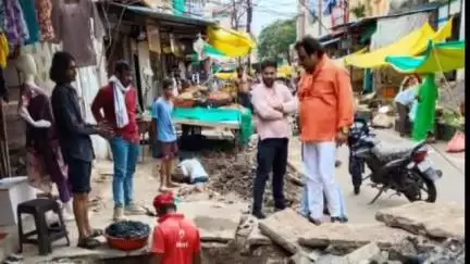देवास नगर: देवास शहर में चल रहे नालों की सफाई कार्य का स्वास्थ्य समिति अध्यक्ष ने किया निरीक्षण