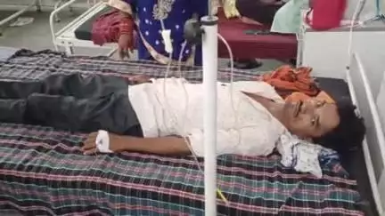 बांधवगढ़: भरौला निवासी प्रवीण को सोते समय बिस्तर में सांप ने काटा, जिला अस्पताल में भर्ती