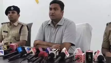 బ్లాక్ మెయిల్ చేసిన భర్తను హతమార్చిన భార్య