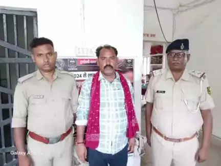 दुर्गावती: दुर्गावती पुलिस ने दरौली गांव के 25,000 रुपए के फरार वारंटी को गिरफ्तार कर भेजा जेल