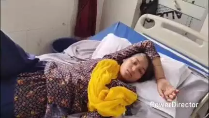 कर्वी: सीतापुर के रानीपुर भट्ट में घरेलू काम को लेकर बड़ी बहन की डांट से क्षुब्ध युवती ने खाया जहरीला पदार्थ, हालत बिगड़ी
